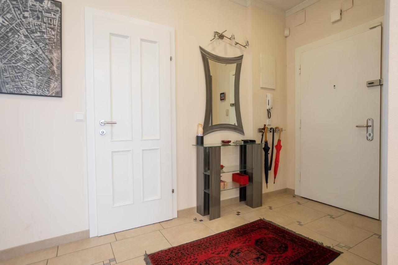 Apartment With A Balcony - 15 Min To City Center فيينا المظهر الخارجي الصورة