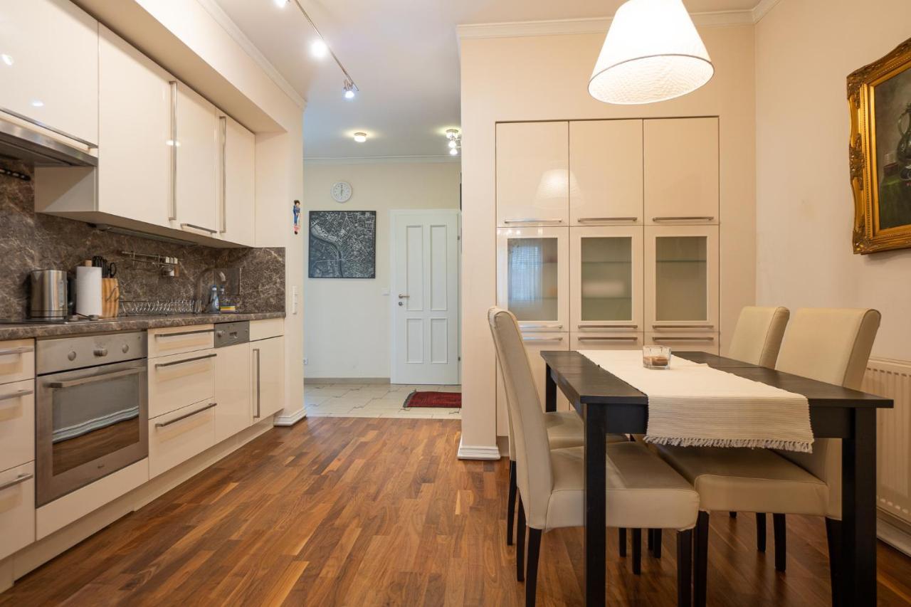 Apartment With A Balcony - 15 Min To City Center فيينا المظهر الخارجي الصورة